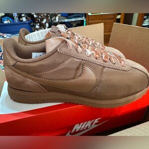 Nike Cortez Brown Sneakers, 6